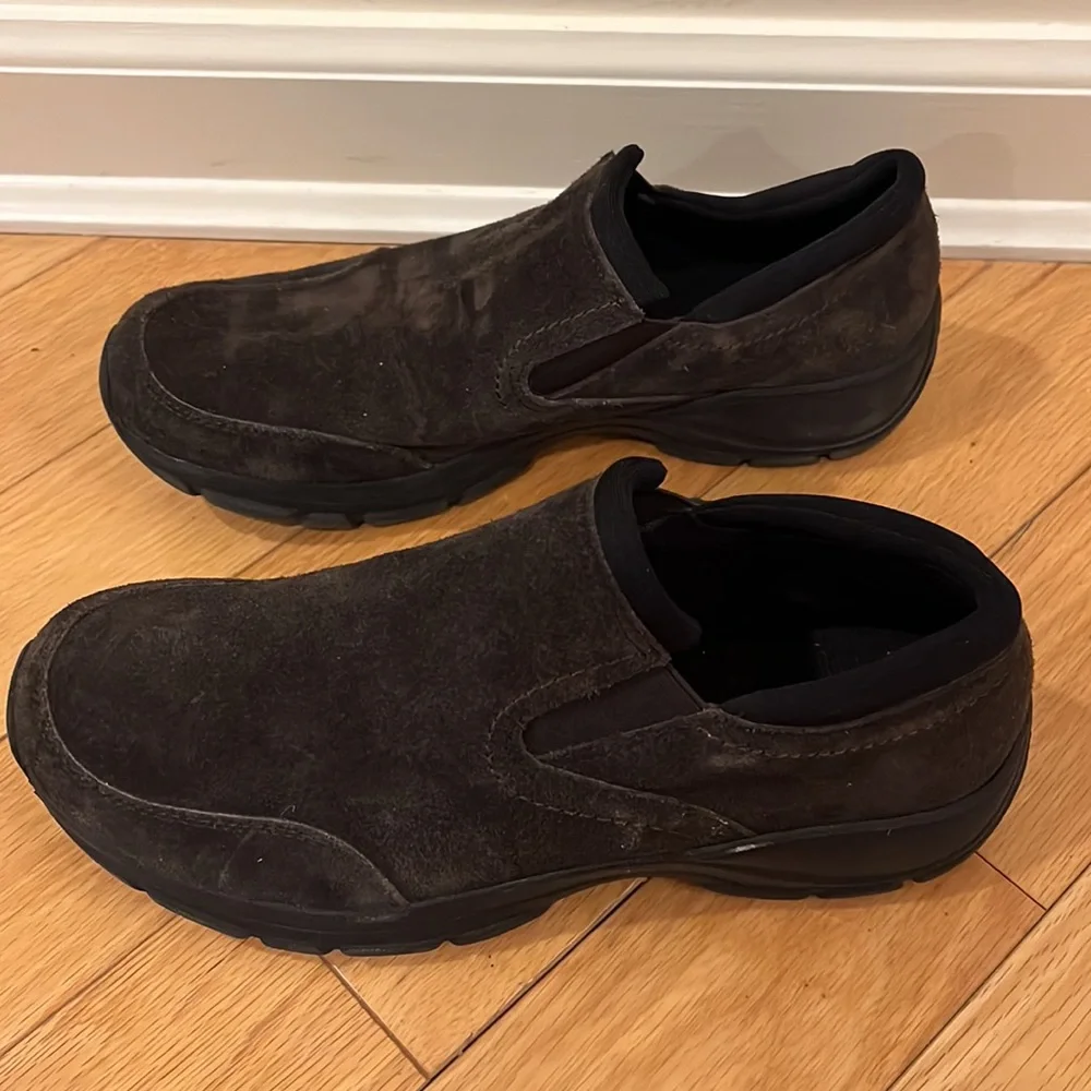 NWOT Land's End Brown Suede Athletic Hiking Sneakers Size 9